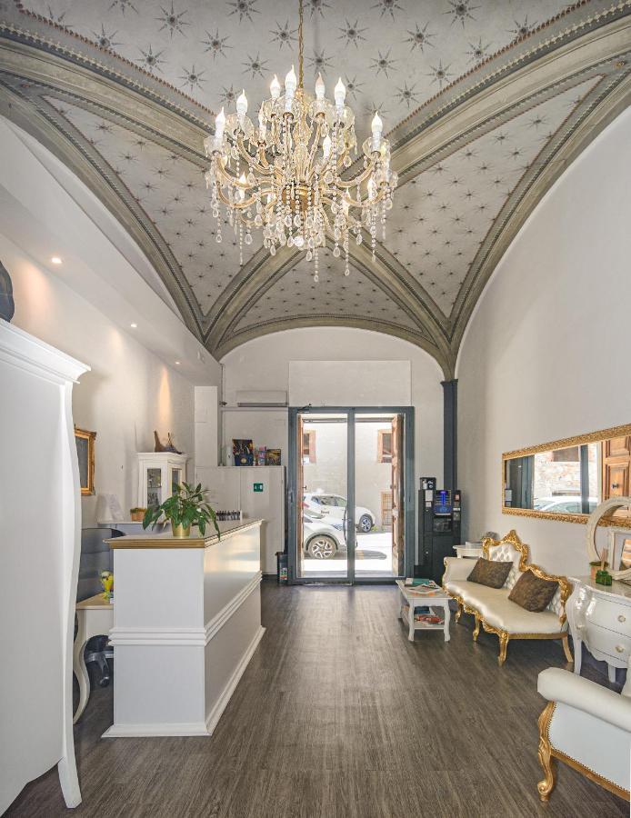 B&B Relais Inn Λούκα Εξωτερικό φωτογραφία