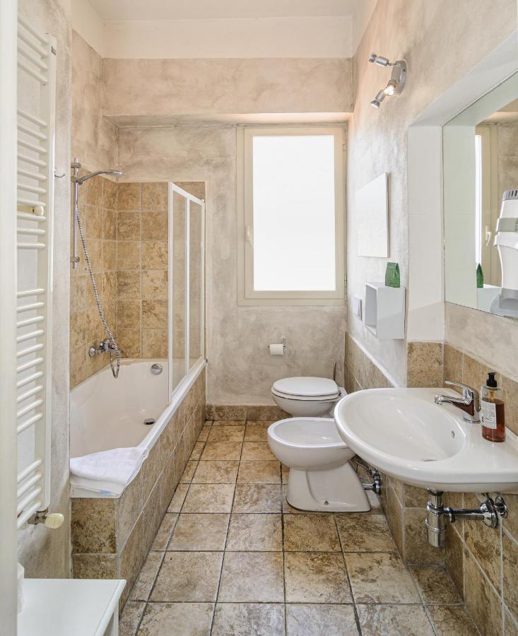 B&B Relais Inn Λούκα Εξωτερικό φωτογραφία