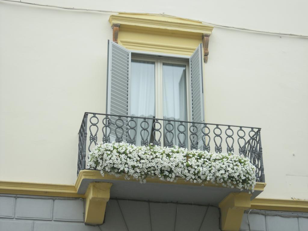 B&B Relais Inn Λούκα Εξωτερικό φωτογραφία